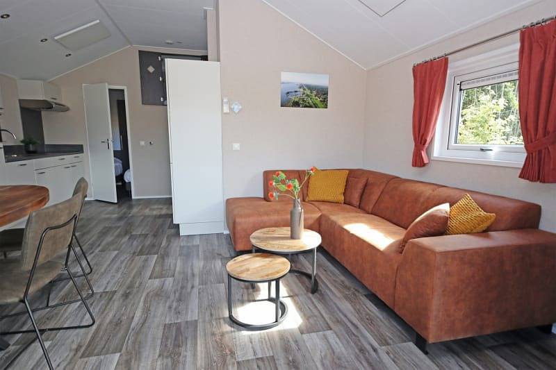 Caravan voor 6 personen met terras in Veluwe