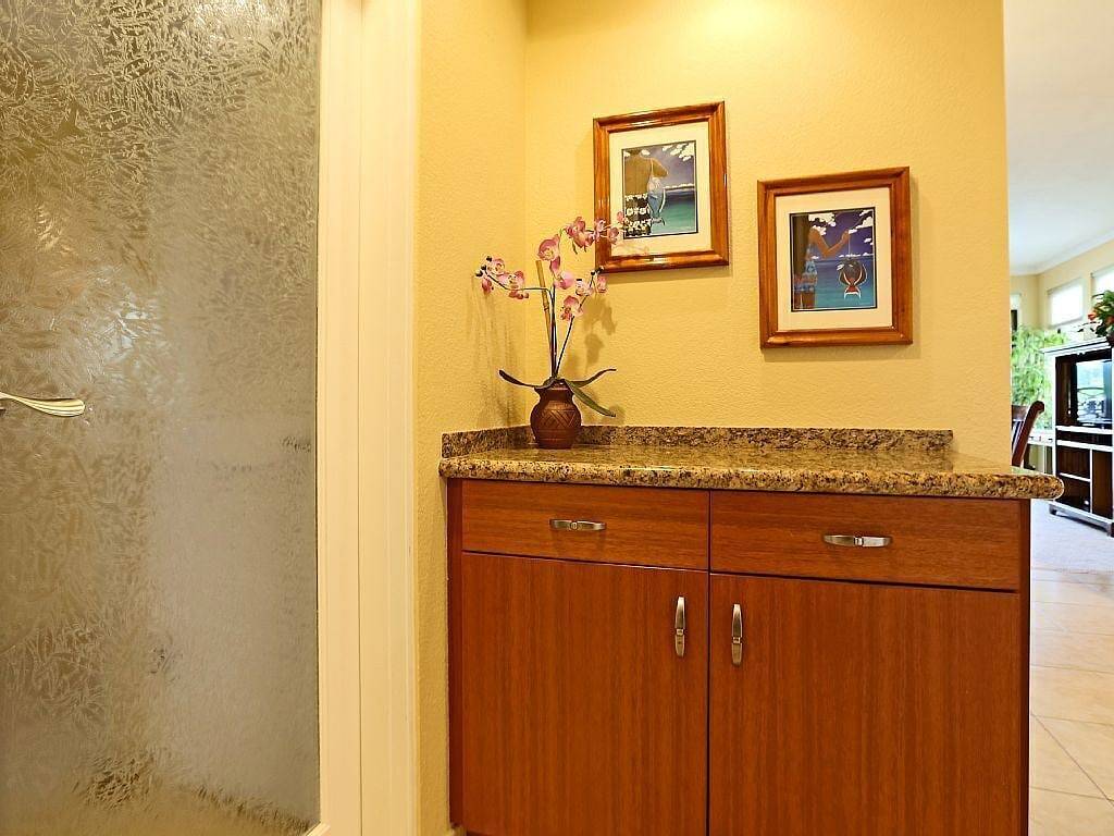 April Available & Reduced! ~ Tropical Oasis (unit: &4) ~ Platinum Maui Vacations in Kapalua, West Maui