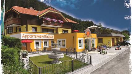 Ferienwohnung für 4 Personen, mit Sauna und Garten sowie Balkon, mit Haustier in Schladming