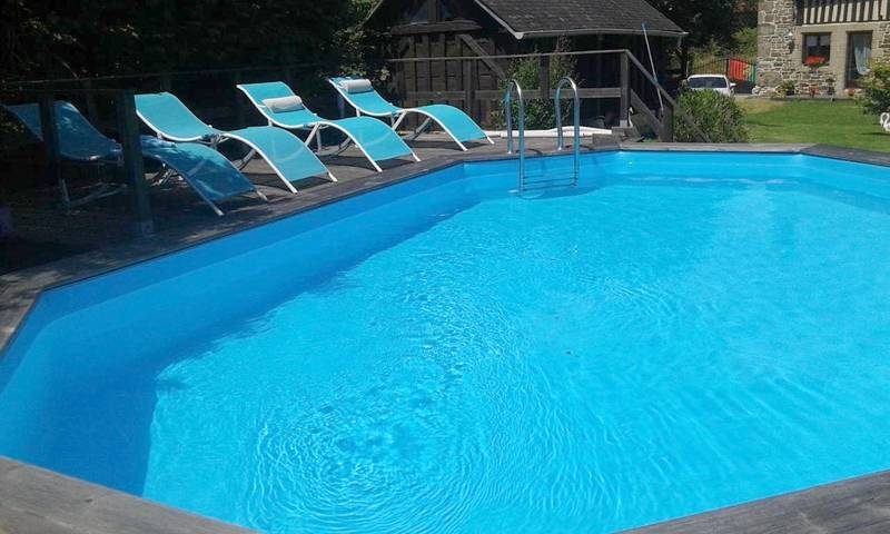 Location de vacances pour 4 personnes, avec jardin ainsi que vue et piscine dans Mortain-Bocage - 3