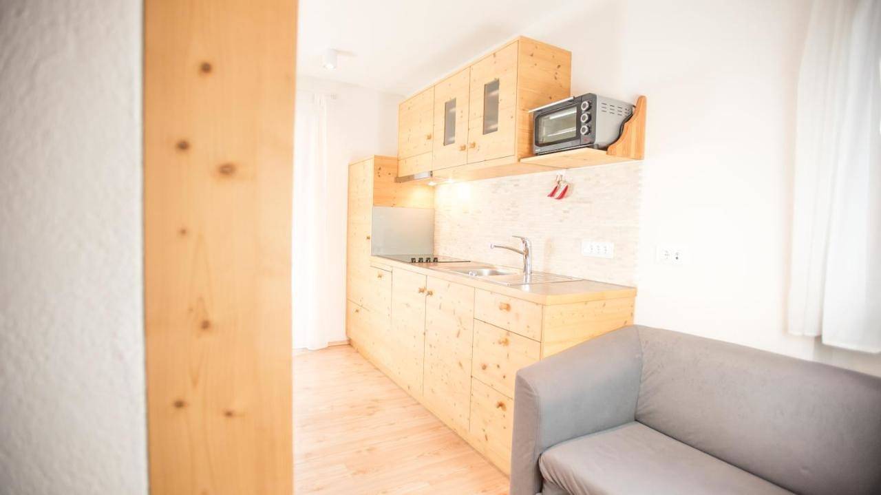Ganze Wohnung, Apartment with Balcony in Antholz, Rasen-Antholz