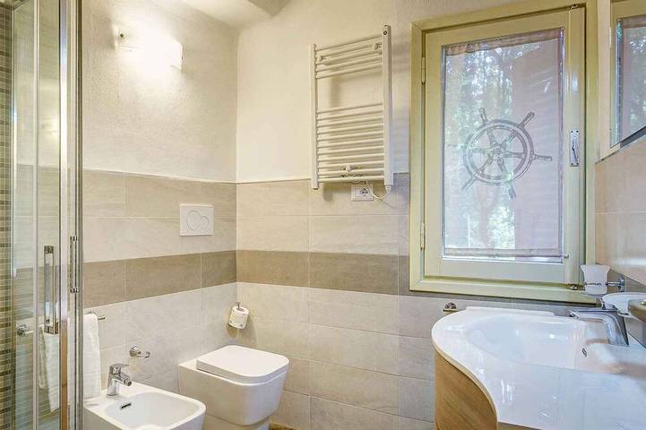 Bungalow für 6 Personen, mit Pool und Garten in San Vincenzo - 4