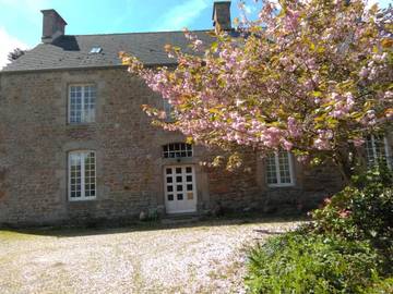 Gîte pour 4 personnes, avec jardin et vue, animaux acceptés à Fermanville