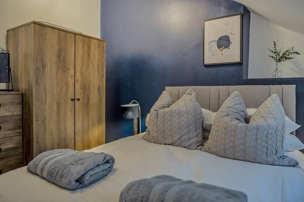 4 Bed in Brixham (oc-h33642) in Brixham, Torbay