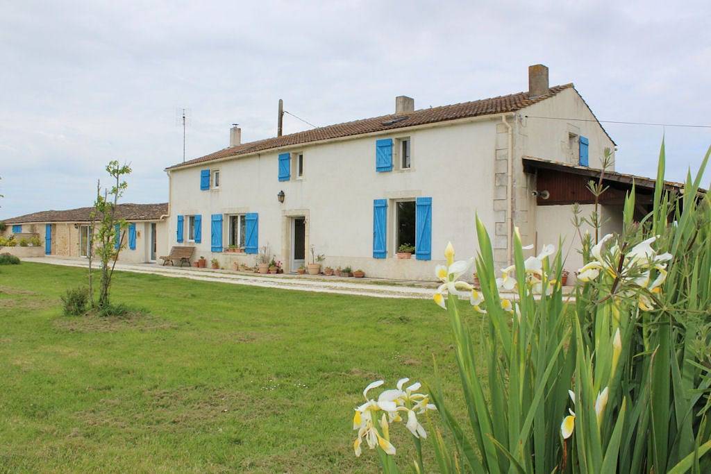 Moulin de Mauzac, au calme et proche de l'océan - Chambre Fleur de Sel in Saint-Just-Luzac, Côte de Beauté