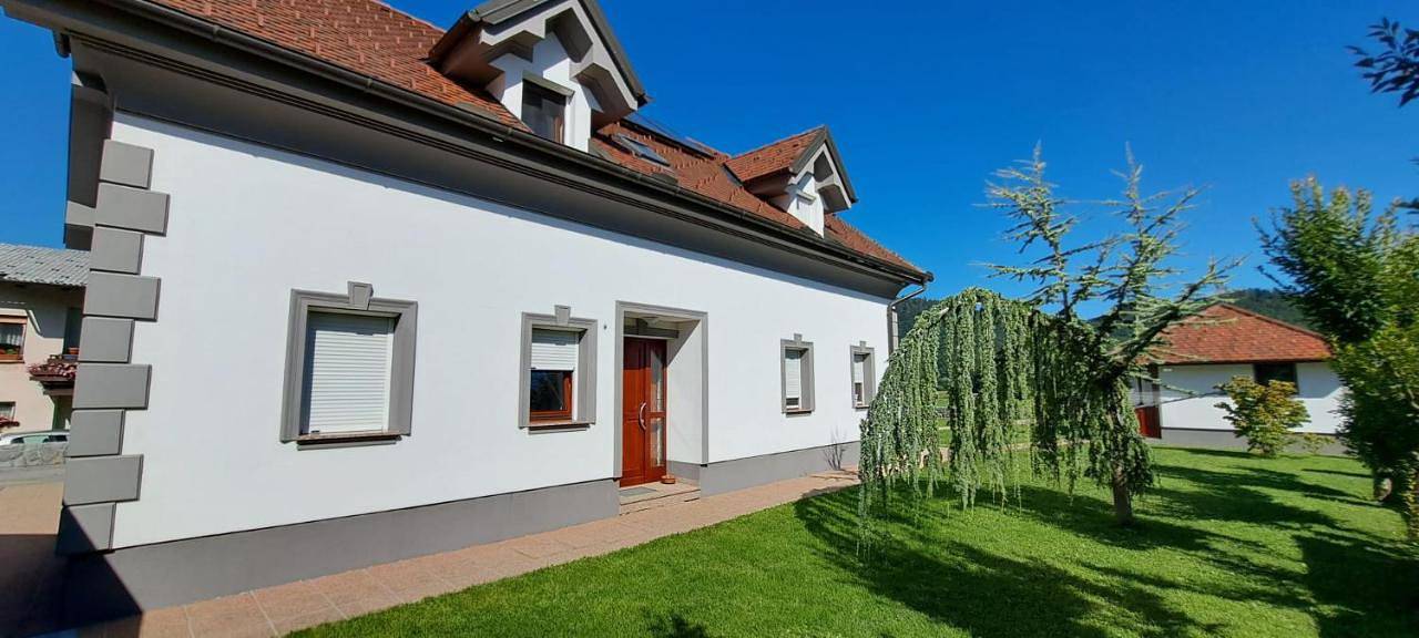 Hisa Haasberg in Postojna, Innerkrain-Karst