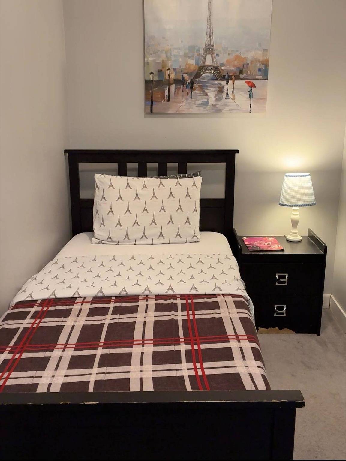 Apartamento vacacional entero, Amplio y acogedor condominio de 2 dormitorios en Square Ones Misissauga in Mississauga (Ontario), Lago Ontario (Kanada)