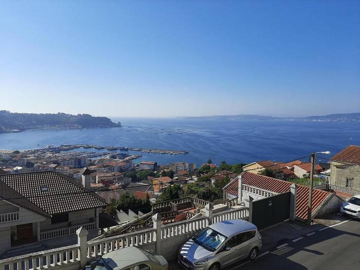 Apartamento para 3 personas, con vistas y terraza, Se admiten mascotas en Bueu