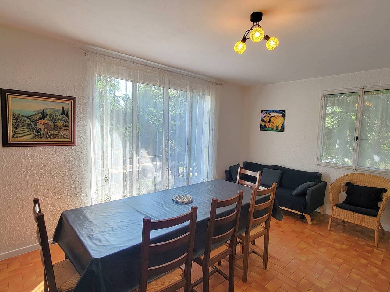 Cozy Chalet for 9 with Fireplace, Balcony, and Pets Allowed in Saint-Michel-de-Chaillol in Saint-Michel-de-Chaillol, Écrins National Park