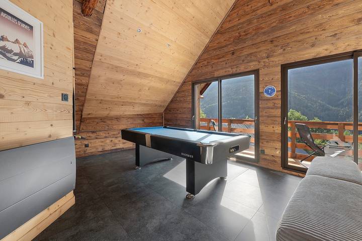 Chalet la Grange aux 7 Marmottes – Alpenchalet mit Sauna, 6 Schlafzimmern & Bergblick in Saint-Alban-des-Villards, Region Saint-Jean-de-Maurienne