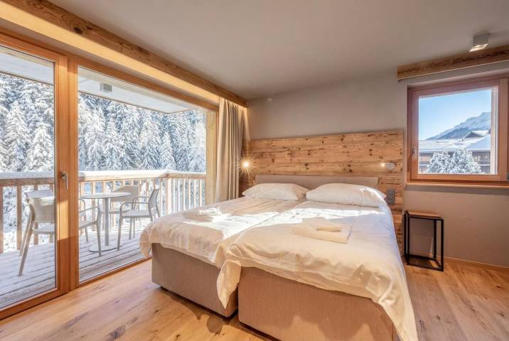 Station pour 4 personnes, avec terrasse, animaux acceptés dans Ayer (Anniviers) - 3