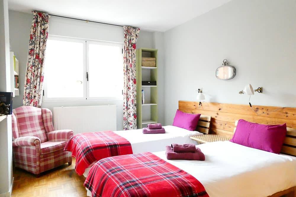 Entire apartment, Central, free parking, pets allowed in Logroño, La Rioja Province