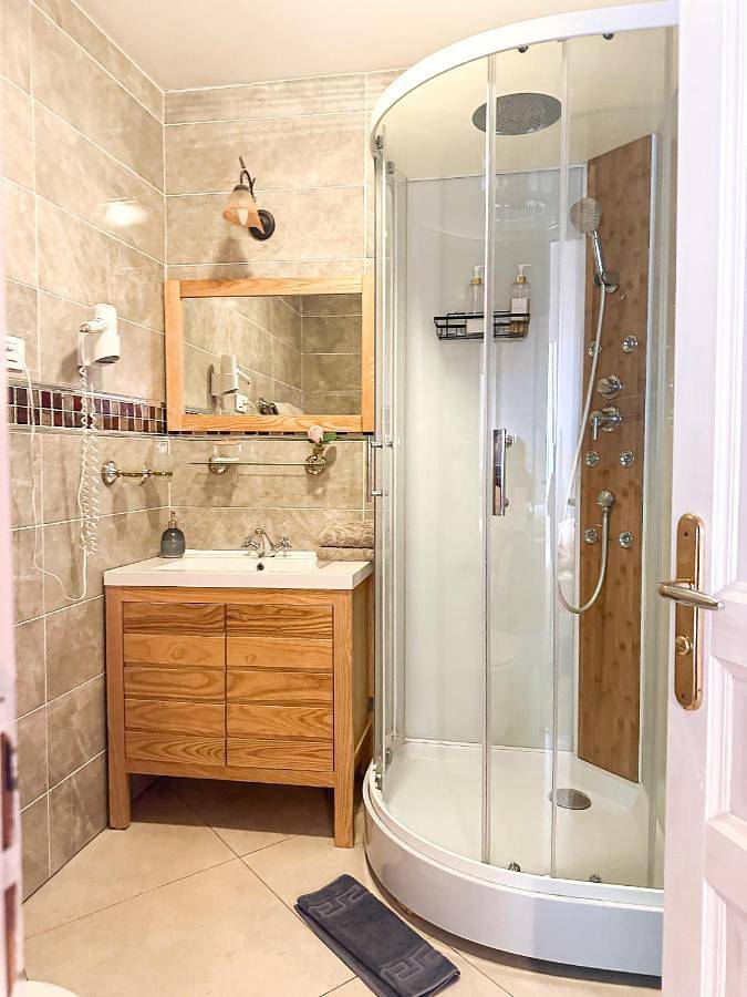 Double Room in Lourdes, Hautes-Pyrénées