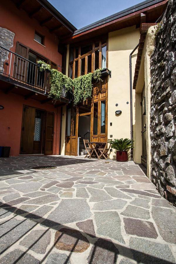 Gîte pour 2 personnes, avec terrasse à Salò - 2