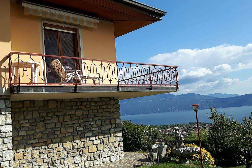 Romantische Villa mit traumhafter Aussicht auf den Gardasee in Maderno, Toscolano-Maderno