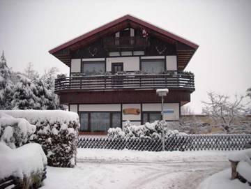 Ferienwohnung für 4 Personen, mit Terrasse, kinderfreundlich in Blankenburg