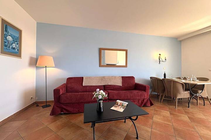 Gîte pour 4 personnes dans Golf De Fregate