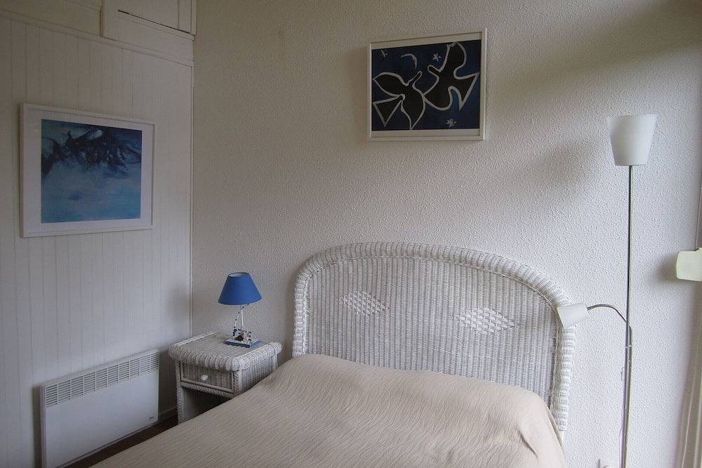 Appartement entier, Cap-Ferret Claouey Appartement-Maison T3 à 5mn du Bassin in Claouey, Lège-Cap-Ferret