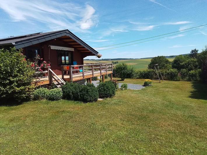 Chalet voor 3 personen, met Terras en Tuin in Provincie Luxemburg