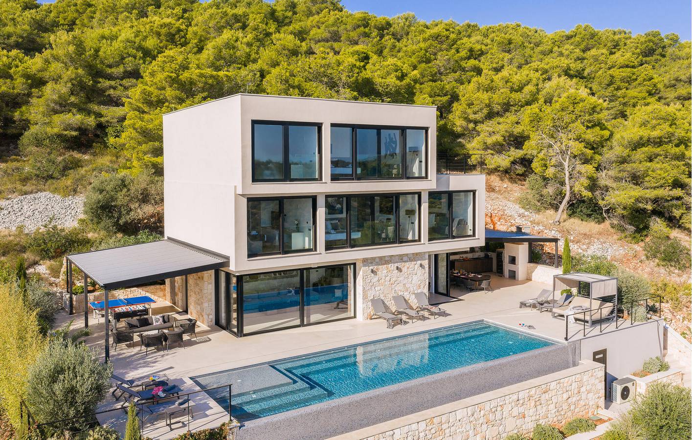 Ferienhaus für 13 Personen mit Whirlpool in Vis Stadt, Vis