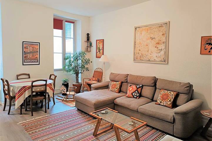 Location de vacances pour 6 personnes à Pau