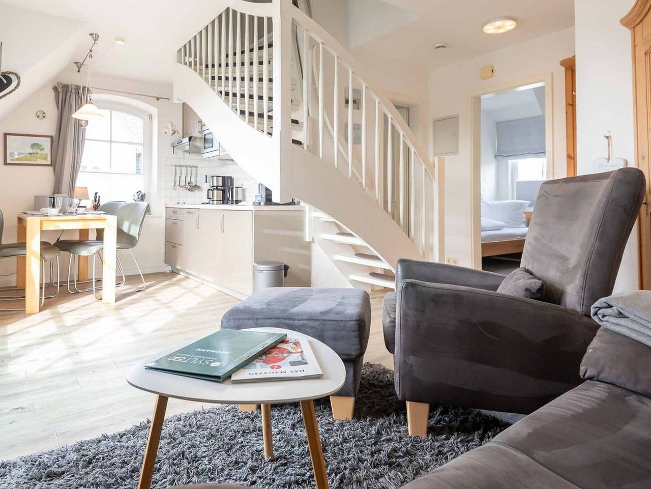 Ganze Ferienwohnung, Lh Dwarslöper, App.3 - Strandnahe, schöne 3-Zimmer Ferienwohnung mit ca. 50 m², für bis 3 Personen in Wenningstedt, Sylt