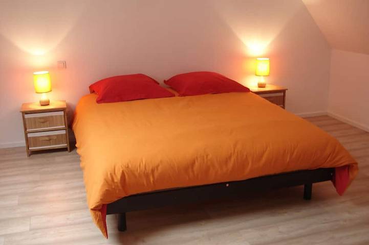 Location de vacances pour 10 personnes, avec jardin et terrasse à Houdetot - 4