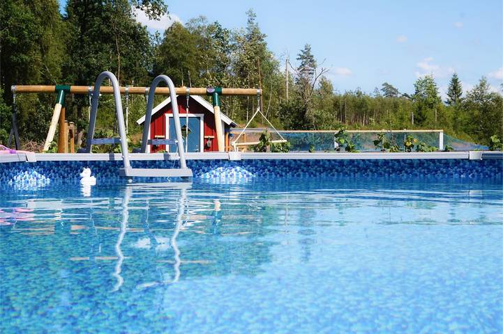 Liten Päronträdgård – Historisches Bauernhaus mit Pool und Sauna in Perstorp, Skane