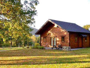 Gîte pour 6 personnes, avec terrasse à Vireux-Wallerand