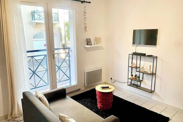 Entire apartment, La Cabane de Riva Bella in Ouistreham, Caen region