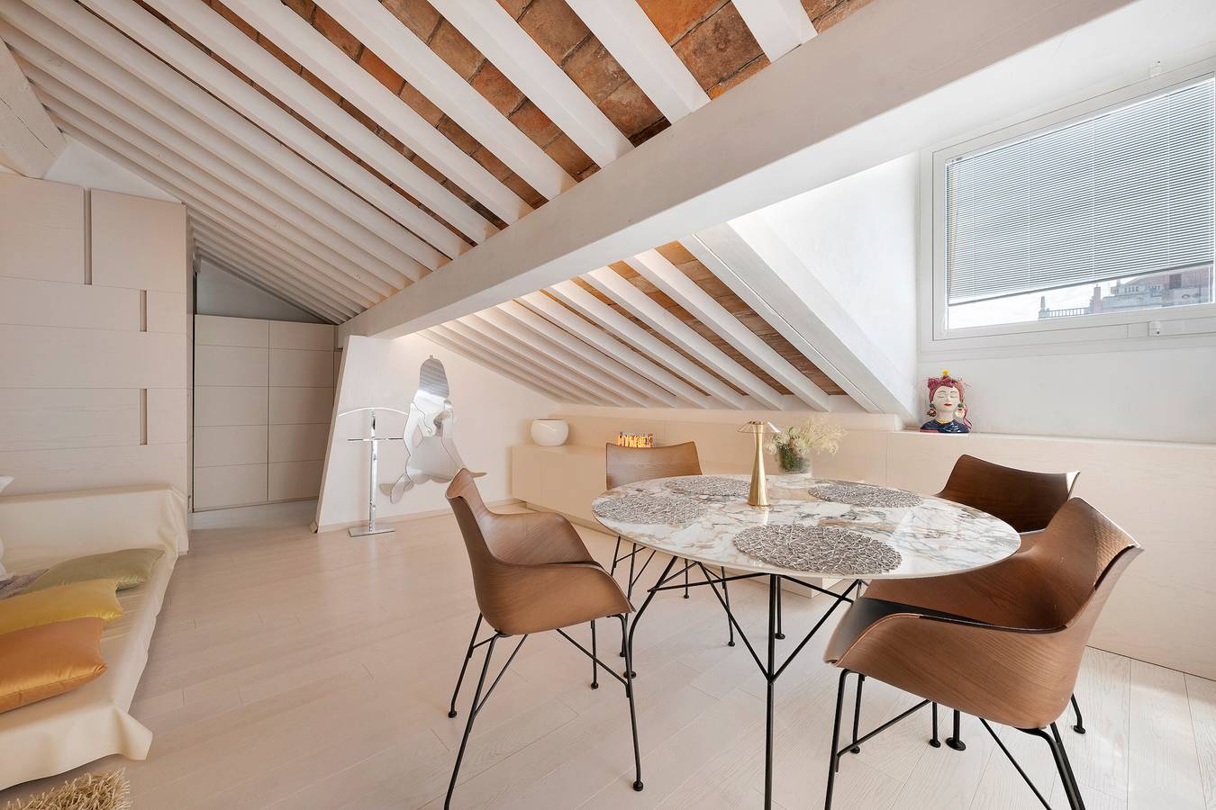 Ganze Wohnung, Ferienwohnung 'Luxury Rooftop Verona' mit Wi-Fi und Klimaanlage in Centro Storico, Verona