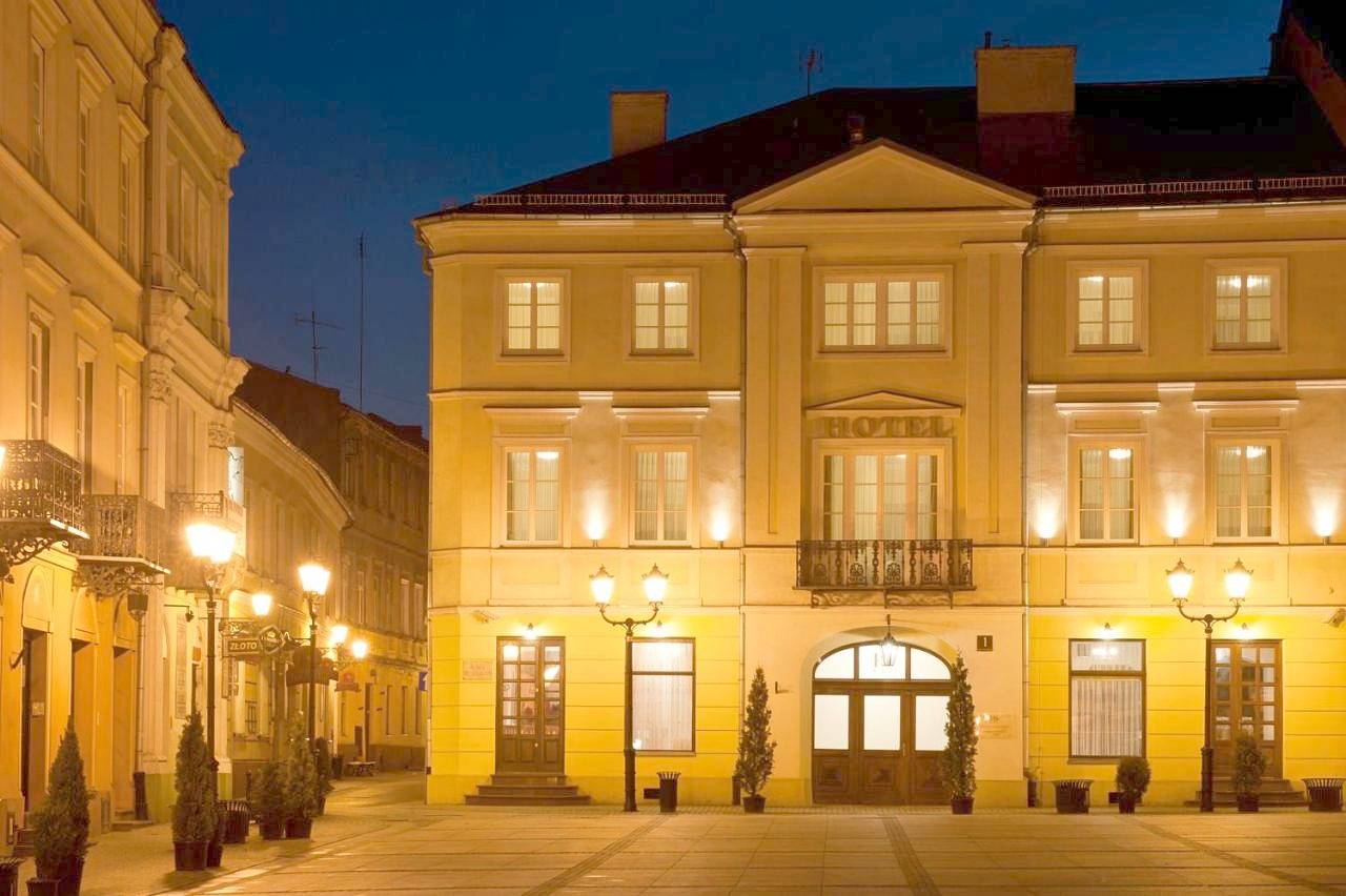 Kamienica Szefferów 1848 r. in Piotrków Trybunalski, Województwo łódzkie