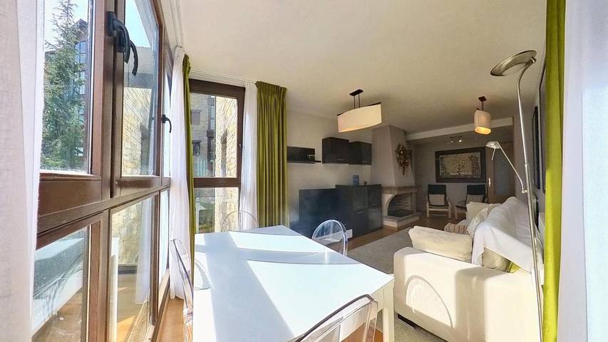 Gîte pour 6 personnes, avec vue et terrasse à Sallent de Gállego - 2