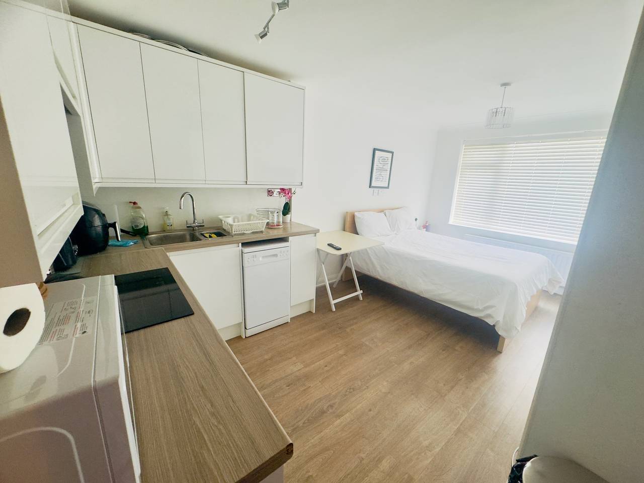 Ganzes Studio, Studio - Sleeps 2 - Wifi - Parking in Dunstable (Bedfordshire), Chiltern Hills