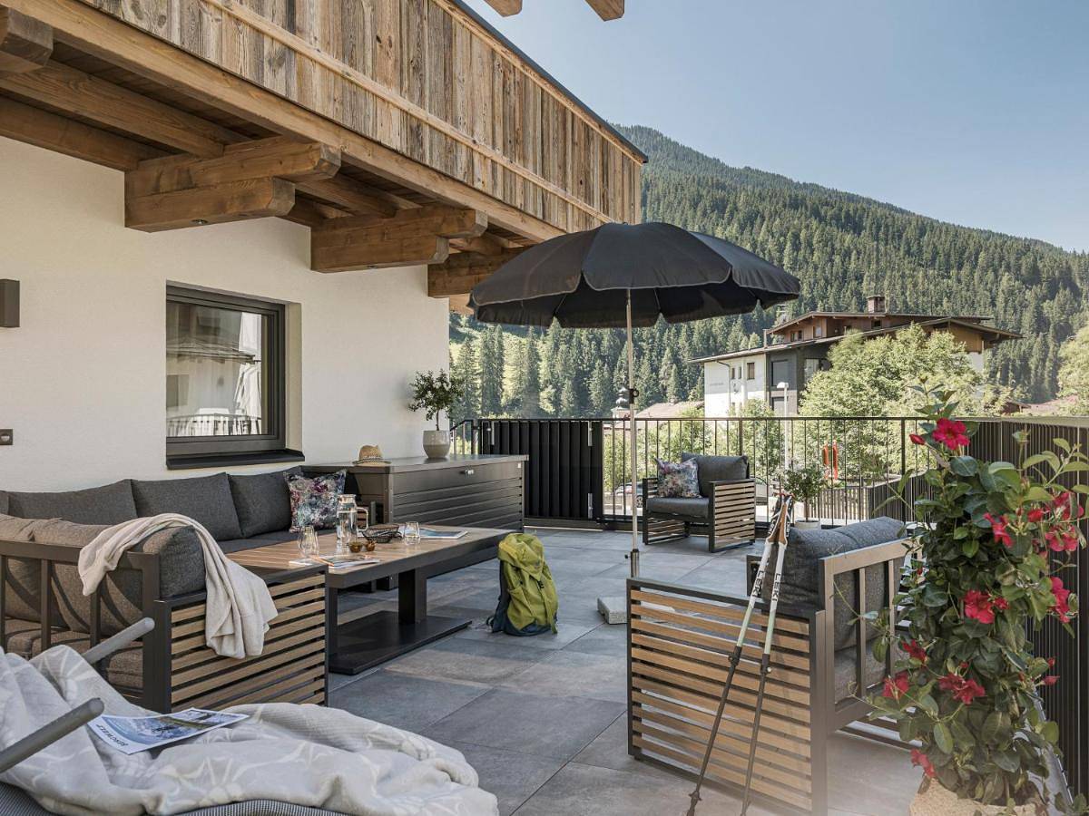 Ganze Wohnung, Apartment with Terrace in Tuxer Alpen, Hintertux