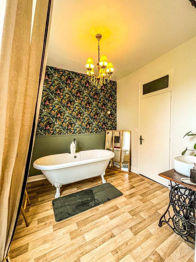 Gîte pour 2 personnes, avec jardin et terrasse, animaux acceptés à Baccarat - 2