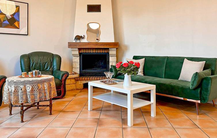 Location de vacances pour 3 personnes, avec jardin et terrasse, animaux acceptés à Nanteuil-en-Vallée - 4