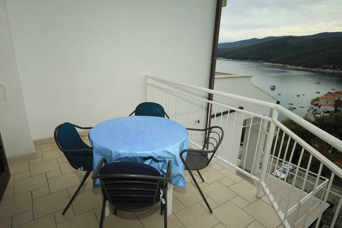 Ganze Wohnung, 1-Zimmer-Ferienwohnung mit Terrasse und Meerblick Rabac, Labin A-7474-c in Rabac, Labin-Rabac