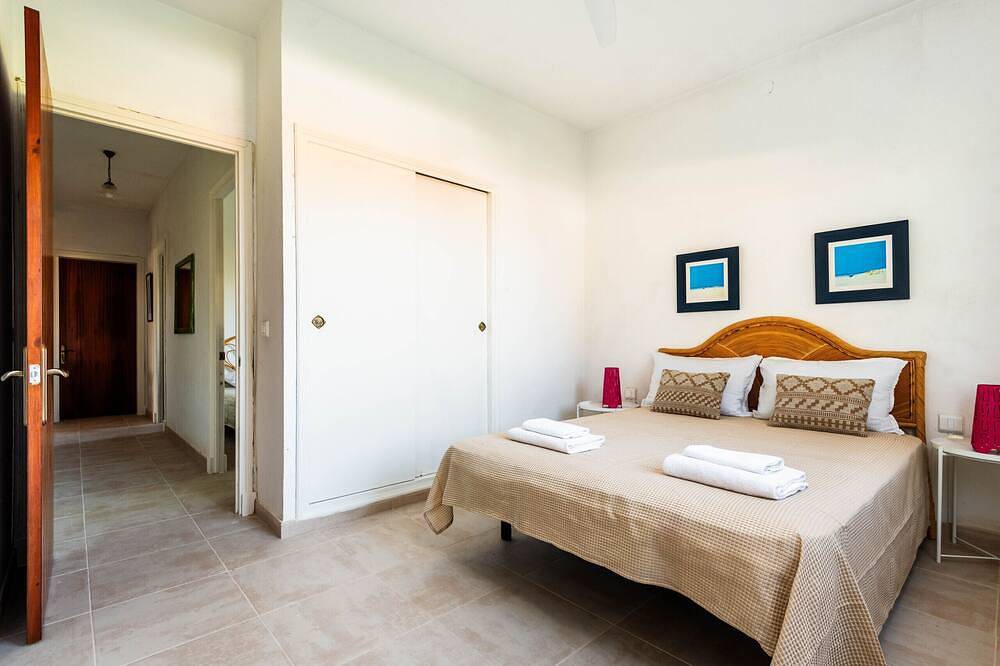 Villa Margarita Punta Prima by Escape Home in Punta Prima, Sant Lluís