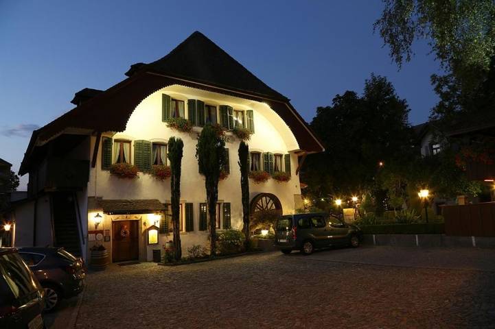 Ferienwohnung für 6 Personen, mit Garten und Ausblick sowie Terrasse - 1