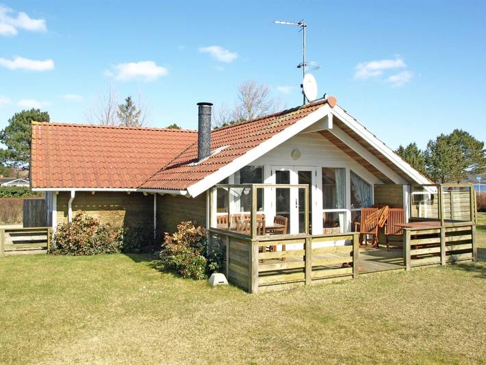 Ferienhaus für 6 Personen, mit Terrasse und Sauna in Vemmingbund