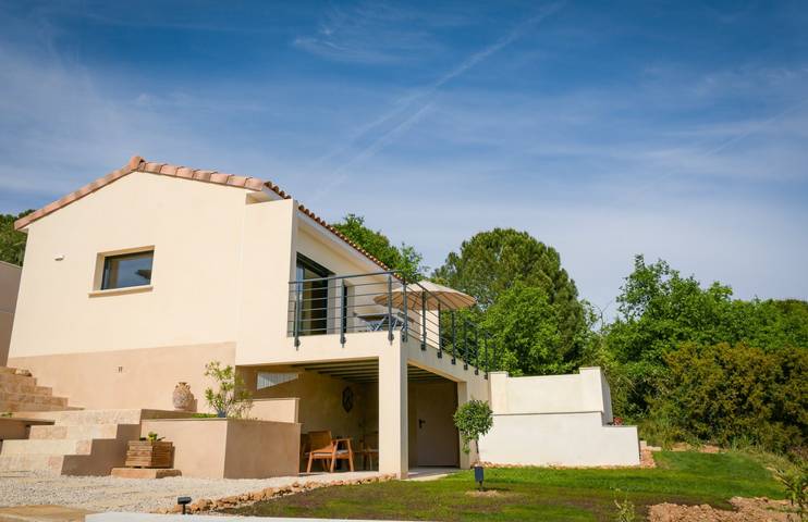 Location de vacances pour 2 personnes, avec piscine et balcon à Montfrin - 2