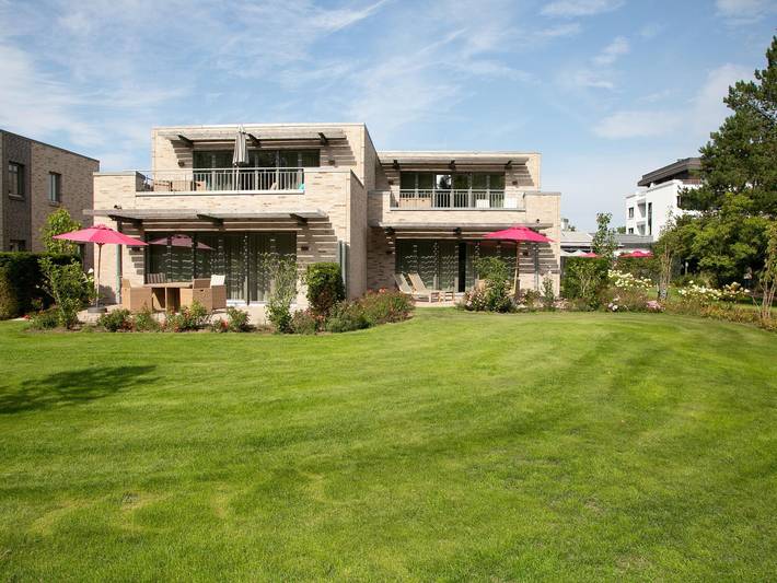 Ferienhaus für 4 Personen, mit Pool und Sauna sowie Balkon und Garten, kinderfreundlich - 1