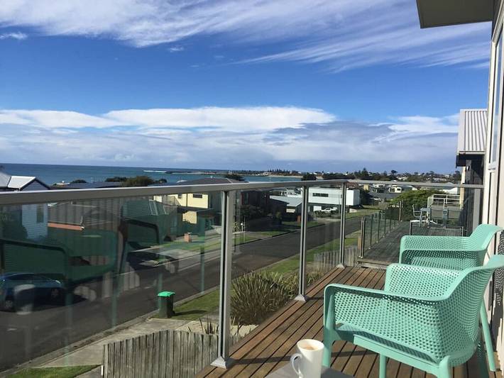 Holiday home for 6 people, with garden and balcony in Apollo Bay