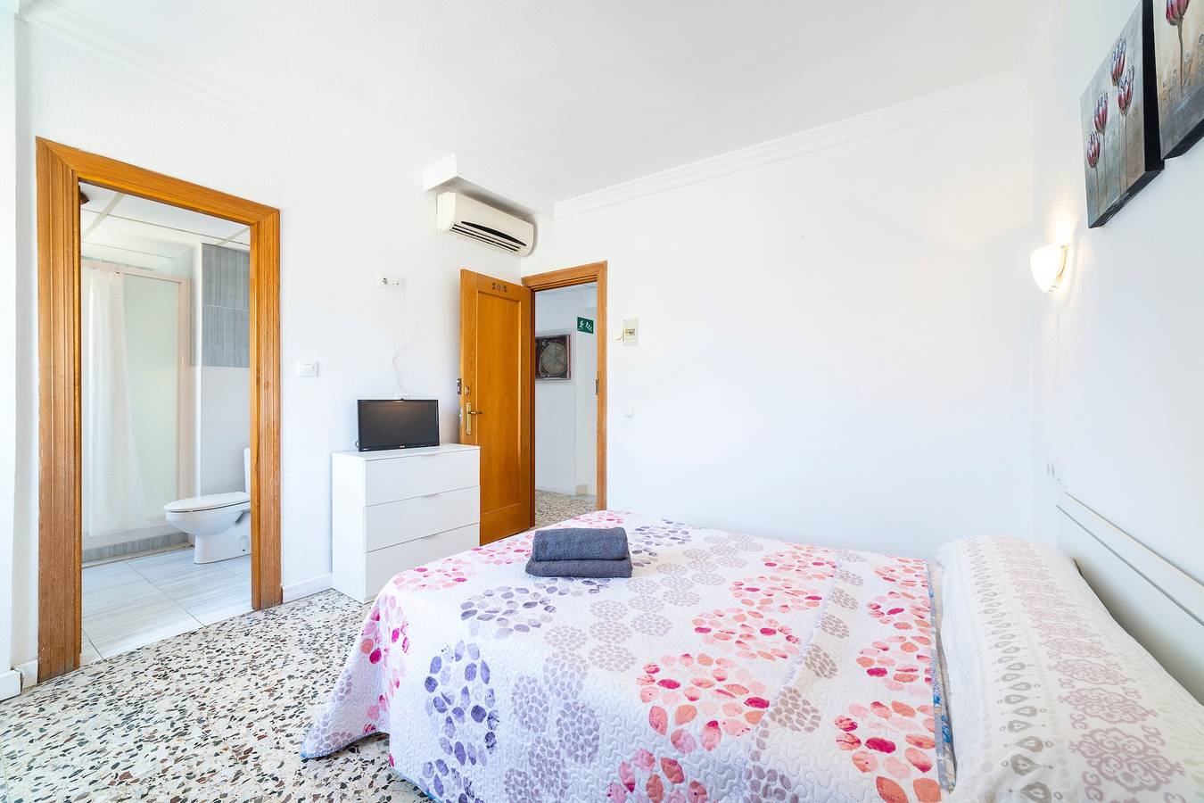 Room 'Doble 12' with Wi-Fi and Air Conditioning in Roquetas de Mar, Costa de Almería