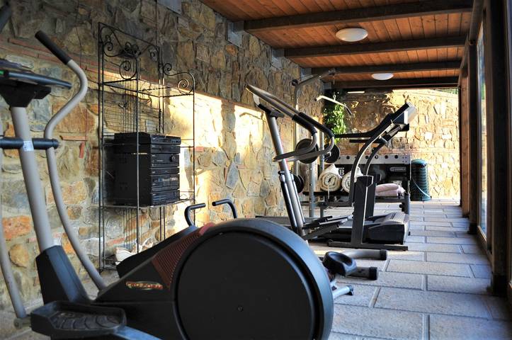 Villa 'Bella Toscana Relax' con Vista Montagna, Wi-Fi e Aria Condizionata in Monsummano Terme, Provincia di Pistoia