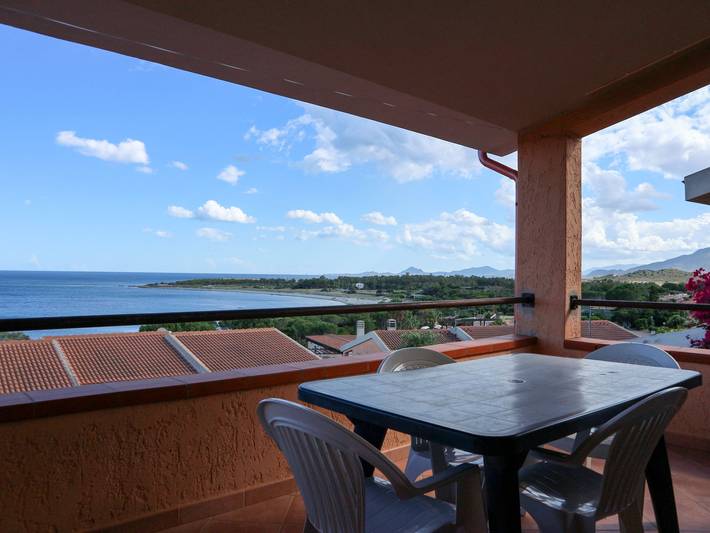 Ferienwohnung für 4 Personen, mit Balkon/Terrasse und Balkon sowie Terrasse auf Sardinien - 2