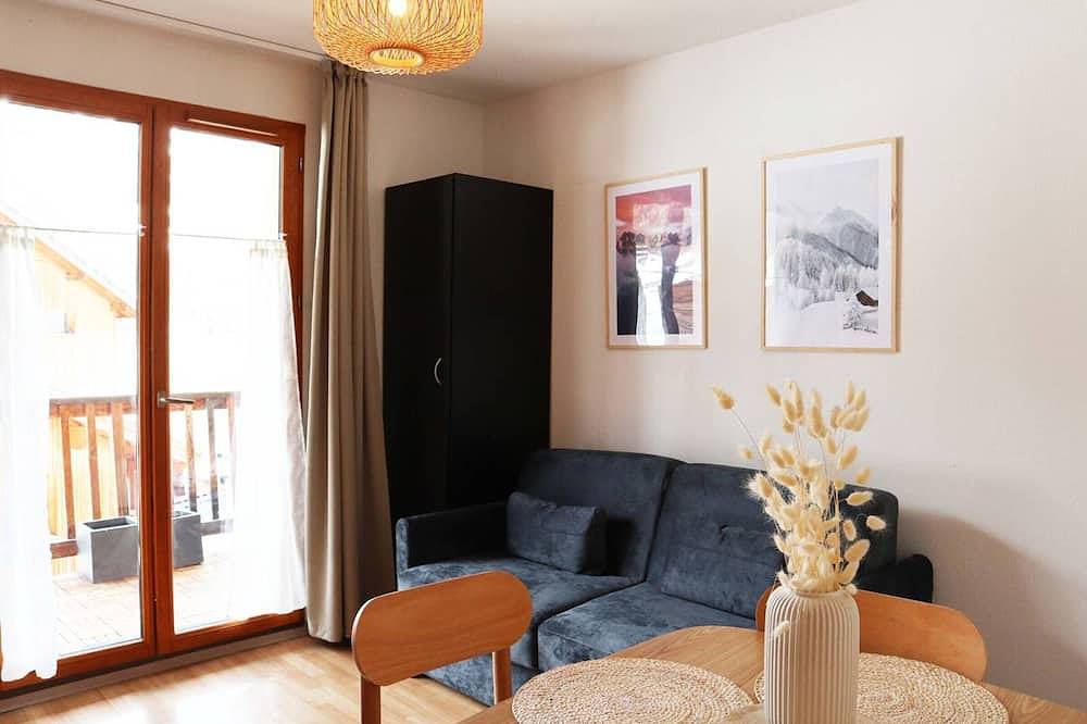 Apartamento entero, Dúplex para 6 con piscina, parking y mascotas en Les Orres 1800 in Les Orres, Parque Nacional de los Ecrins