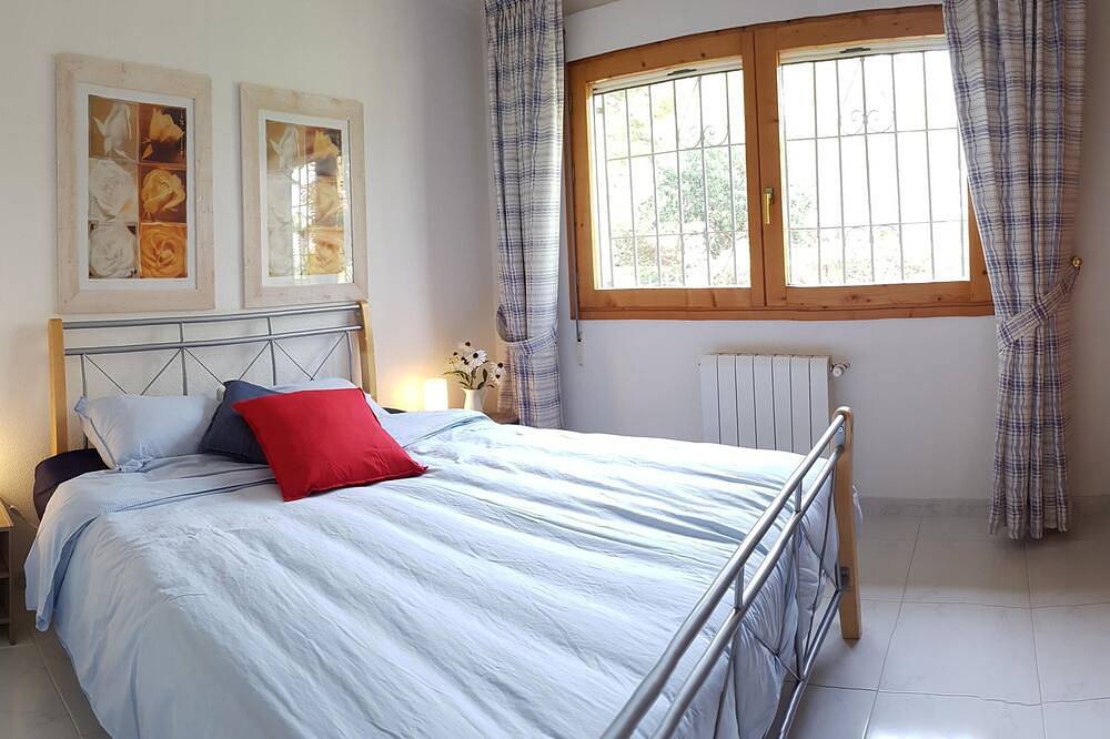 Luxus Ferienvilla Denia Spanien 2-6 Personen mit privatem Pool und freiem Blick in La Sella, Pedreguer