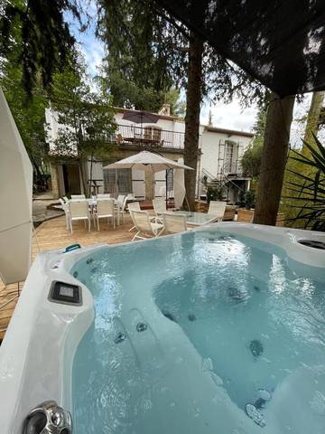 Villa pour 6 personnes, avec vue et jardin, animaux acceptés à Montpellier